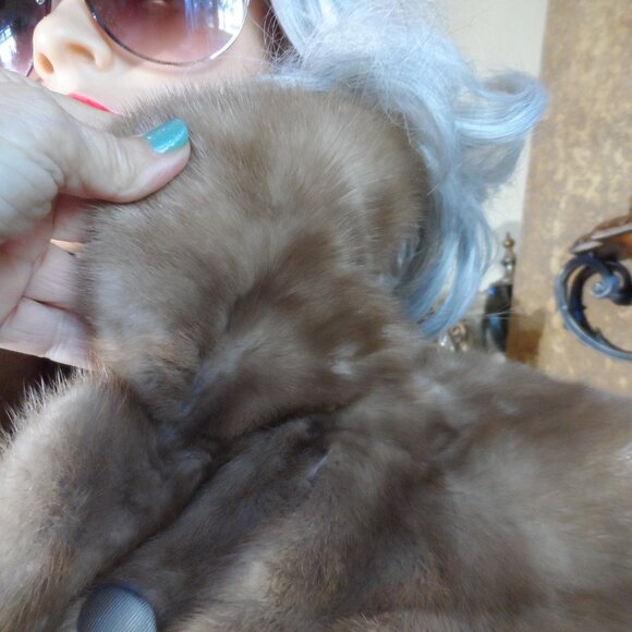 Goldstein's EMBA Autumn Haze Natural Mink Vintage Fur Jacket Size M - Picture 5 of 16